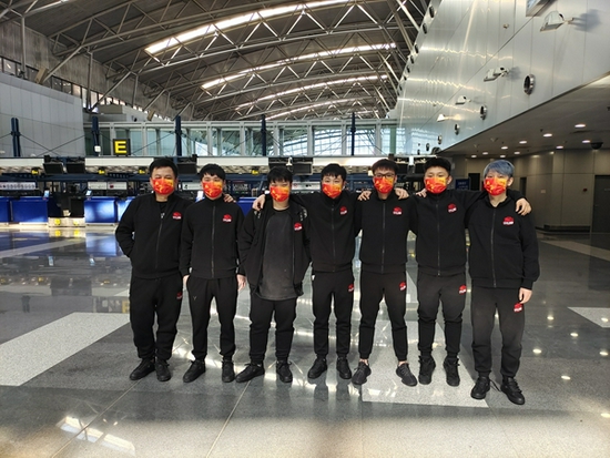 LCK三队KDA统计分析与趋势解读